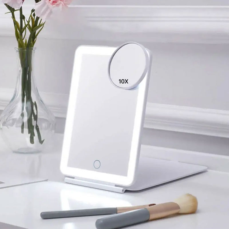 Desktop LED makeup mirror: a versatile beauty tool!