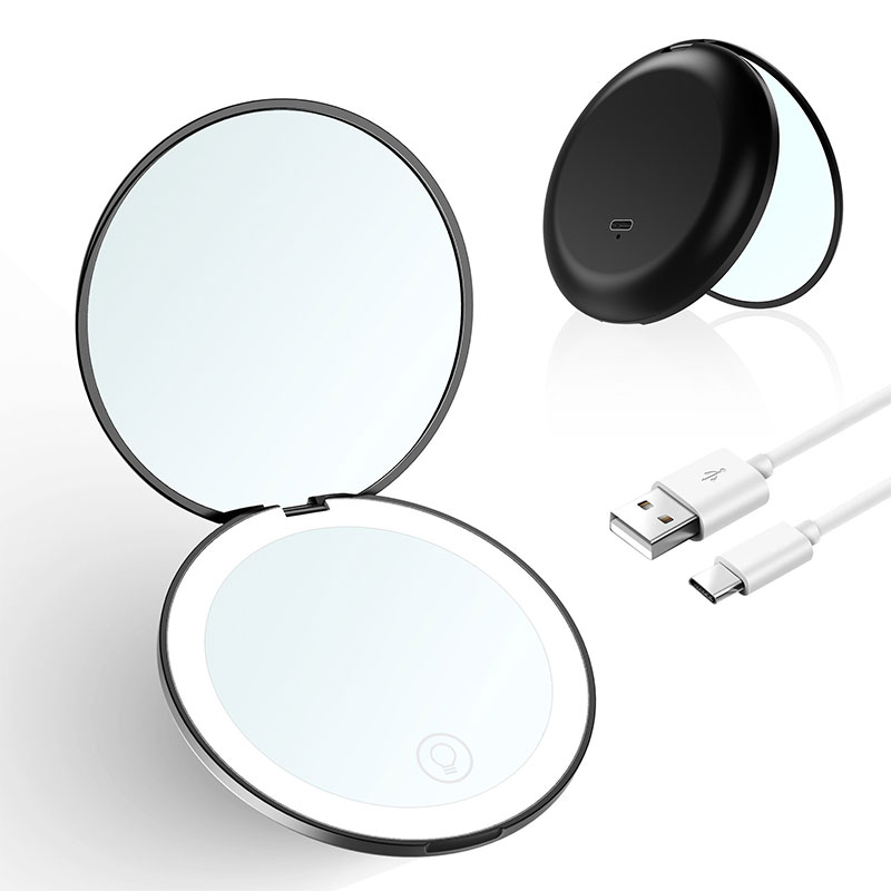 What Makes a Hand Pocket Mirror with Lights a Must-Have?